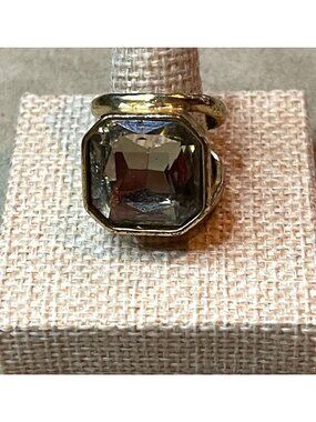 Vintage Y2K Express Gold Tone Oversized Fashion Cocktail Ring Size 8